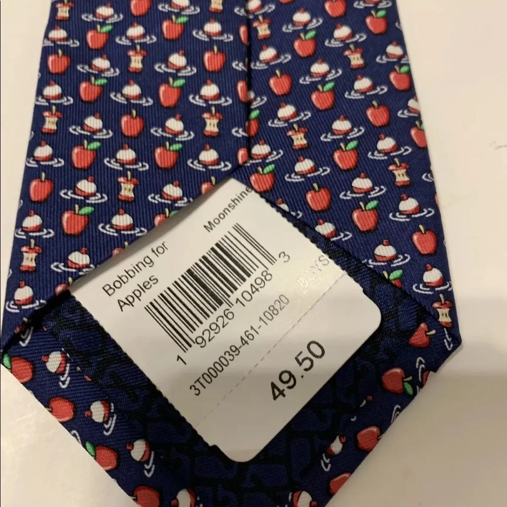 Vineyard Vines Bobbing For Apples Silk Boys Tie - Picture 4 of 8